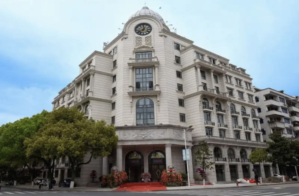 CARLOS HOTEL